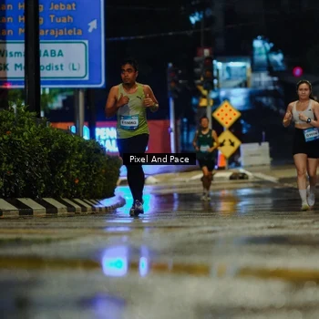 Runner Photo 7763176