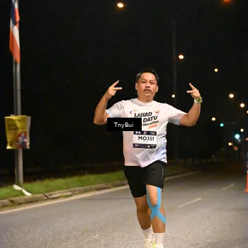 Runner Photo 7763177