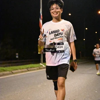Runner Photo 7763185