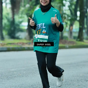 Runner Photo 7763195