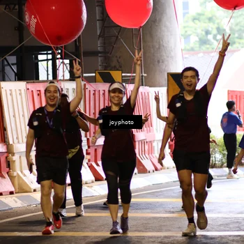 Runner Photo 7763196