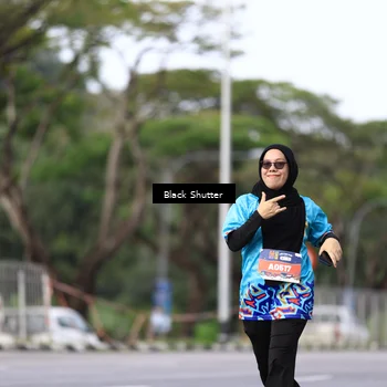 Runner Photo 7763218