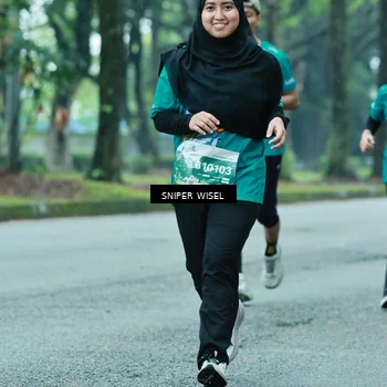 Runner Photo 7763296