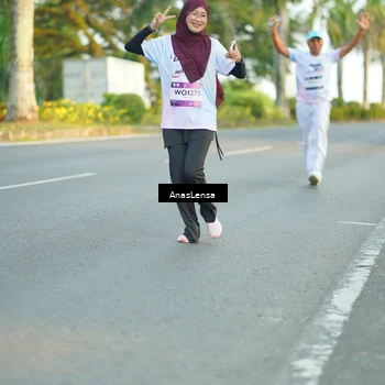 Runner Photo 7763344