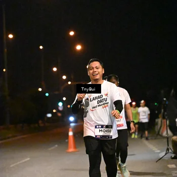 Runner Photo 7763371