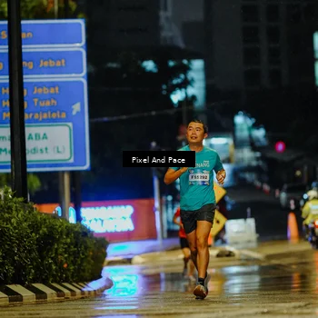Runner Photo 7763375