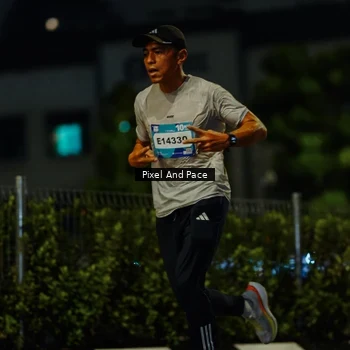 Runner Photo 7763383