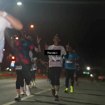 Runner Photo 7763408