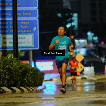 Runner Photo 7763448