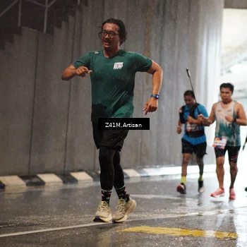Runner Photo 7763456