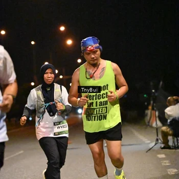 Runner Photo 7763464