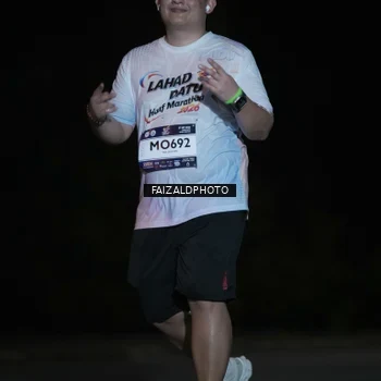 Runner Photo 7763475