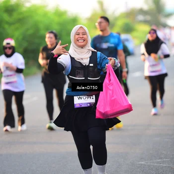 Runner Photo 7763490