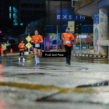 Runner Photo 7763510