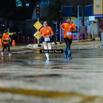 Runner Photo 7763512