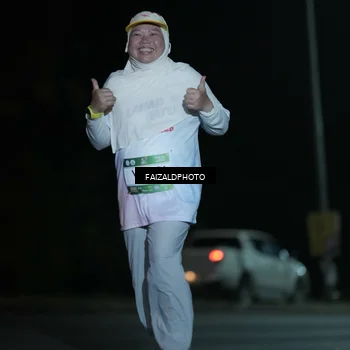 Runner Photo 7763531