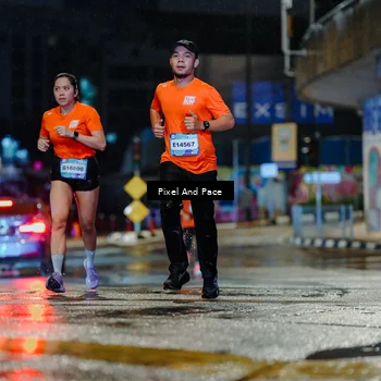 Runner Photo 7763533