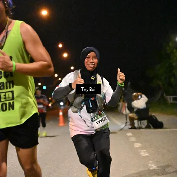 Runner Photo 7763535
