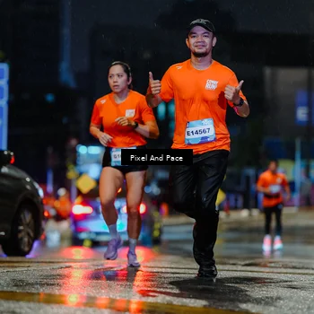 Runner Photo 7763545