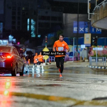 Runner Photo 7763559