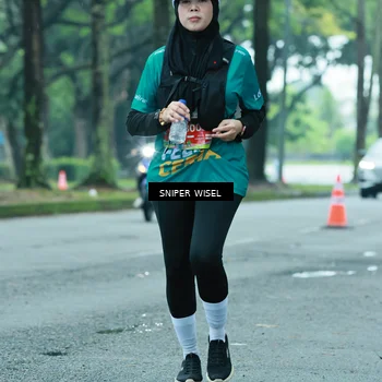 Runner Photo 7763564