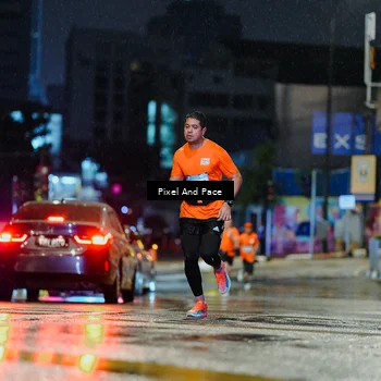 Runner Photo 7763577