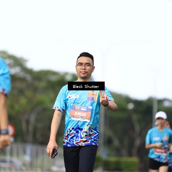 Runner Photo 7763583