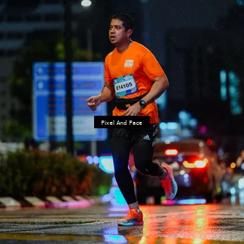 Runner Photo 7763595