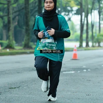 Runner Photo 7763619