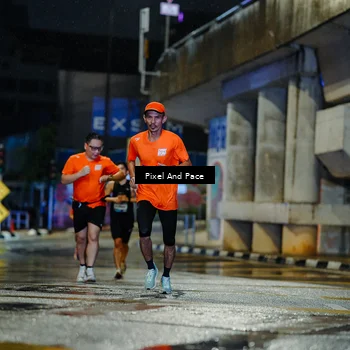 Runner Photo 7763636