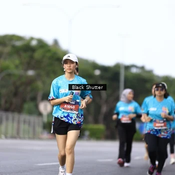 Runner Photo 7763637