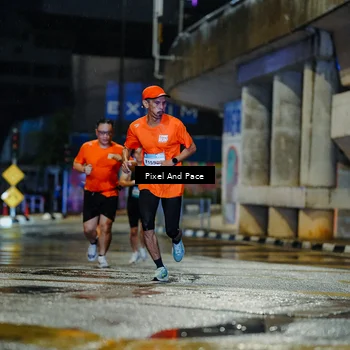 Runner Photo 7763638