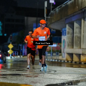 Runner Photo 7763639