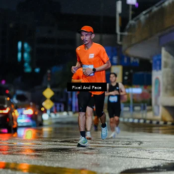 Runner Photo 7763641