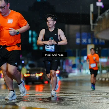 Runner Photo 7763654