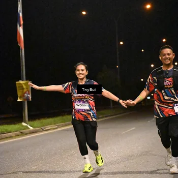Runner Photo 7763661