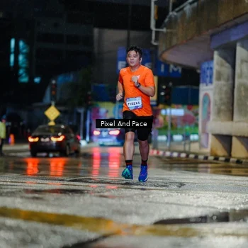 Runner Photo 7763675