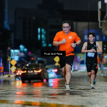 Runner Photo 7763691