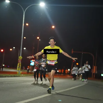 Runner Photo 7763714