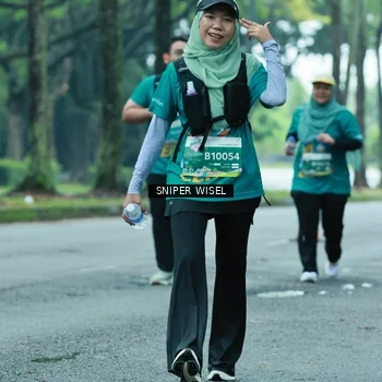 Runner Photo 7763747