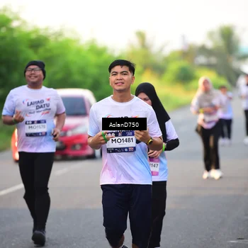 Runner Photo 7763779