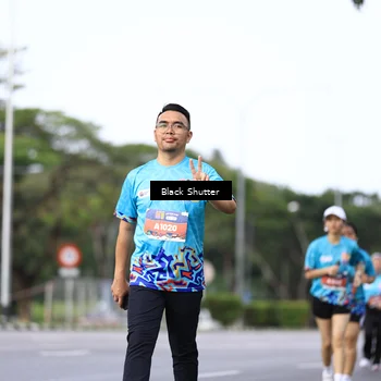 Runner Photo 7763799