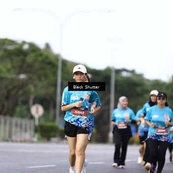 Runner Photo 7763816