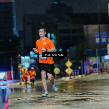 Runner Photo 7763823