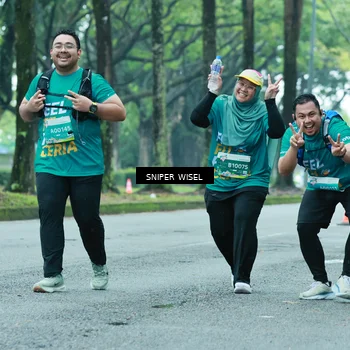 Runner Photo 7763831