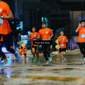 Runner Photo 7763838
