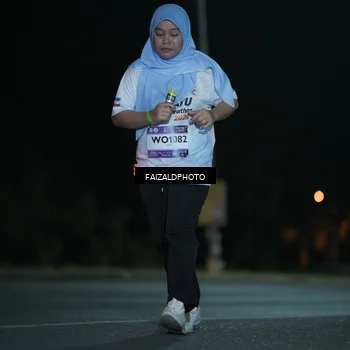 Runner Photo 7763842