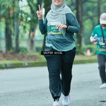 Runner Photo 7763883