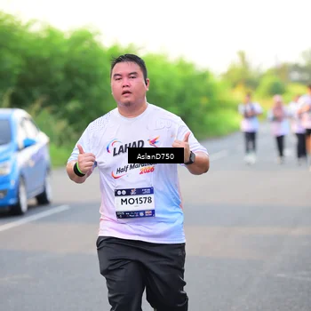 Runner Photo 7763889