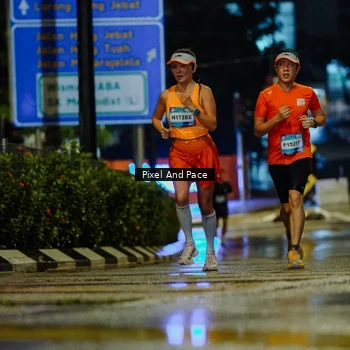 Runner Photo 7763893